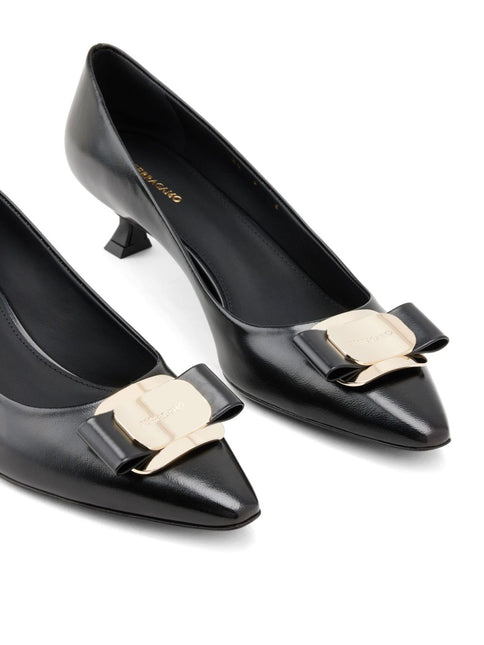 Ferragamo New Vara leather pumps