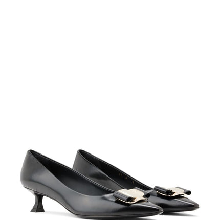 Ferragamo New Vara leather pumps