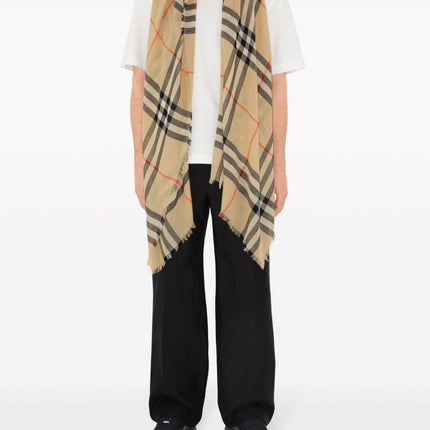 Burberry Check wool scarf