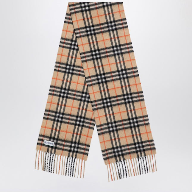 Burberry Beige cashmere check scarf